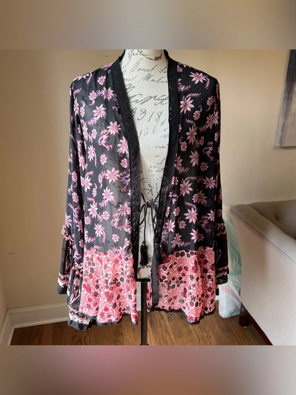 NEW Free People Lola Mixed Print Kimono Black Floral Sz M